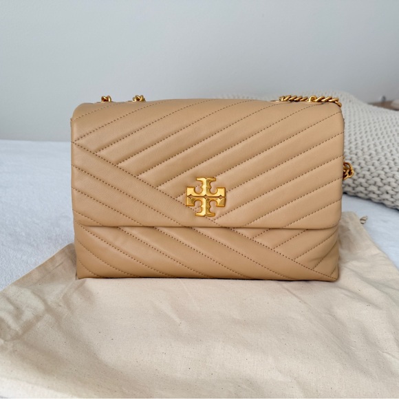 Tory Burch Kira Chevron Convertible Shoulder Bag | Dust Bag Include| Desert Dune - Picture 3 of 16